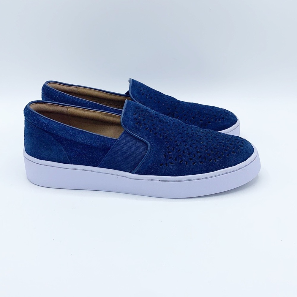Vionic Kani Perforated Suede Sneaker Casual Comfy - Picture 3 of 10
